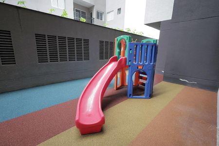 Apartamento para alugar com 64m², 2 quartos e 2 vagas Apartamento para alugar com 64m², 2 quartos e 2 vagasÁrea comum - Playground