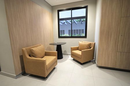 Apartamento para alugar com 64m², 2 quartos e 2 vagas Apartamento para alugar com 64m², 2 quartos e 2 vagasHall social