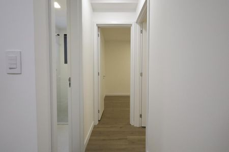 Apartamento para alugar com 64m², 2 quartos e 2 vagas Apartamento para alugar com 64m², 2 quartos e 2 vagasCorredor