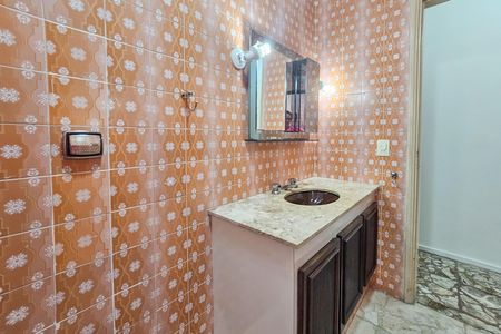 Apartamento para alugar com 72m², 2 quartos e 1 vaga