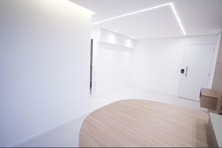 Apartamento à venda com 62m², 2 quartos e 1 vaga