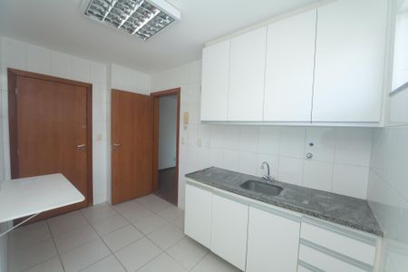 Apartamento para alugar com 172m², 3 quartos e 3 vagasCozinha