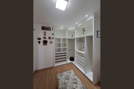 Apartamento para alugar com 89m², 2 quartos e 2 vagas Apartamento para alugar com 89m², 2 quartos e 2 vagasCloset Quarto 2