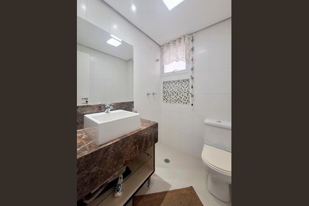 Apartamento para alugar com 89m², 2 quartos e 2 vagas Apartamento para alugar com 89m², 2 quartos e 2 vagasBanheiro