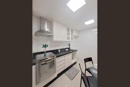 Apartamento para alugar com 89m², 2 quartos e 2 vagas Apartamento para alugar com 89m², 2 quartos e 2 vagasCozinha