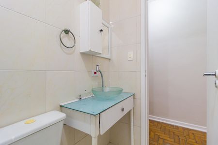 Apartamento para alugar com 80m², 3 quartos e sem vaga Apartamento para alugar com 80m², 3 quartos e sem vagaBanheiro 2