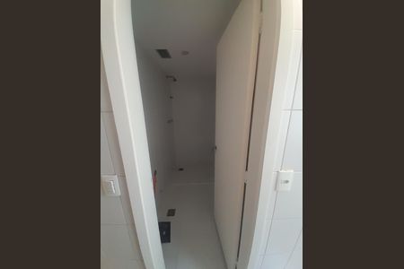 Banheiro de apartamento para alugar com 3 quartos, 86m² em Freguesia (Jacarepaguá), Rio de Janeiro