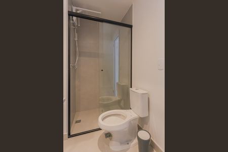 Apartamento para alugar com 40m², 1 quarto e 1 vaga Apartamento para alugar com 40m², 1 quarto e 1 vagaBanheiro da Suíte