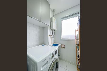 Apartamento à venda com 47m², 2 quartos e 1 vaga Apartamento à venda com 47m², 2 quartos e 1 vagaCozinha e Área de Serviço