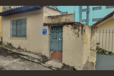 Casa para alugar com 33m², 1 quarto e sem vaga Casa para alugar com 33m², 1 quarto e sem vagaFachada