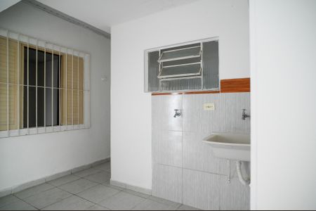 Casa para alugar com 80m², 2 quartos e 1 vagaÁrea de Serviço