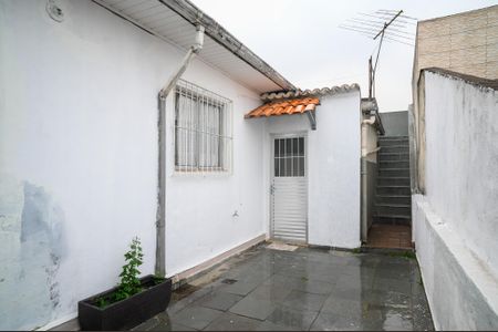 Casa para alugar com 80m², 2 quartos e 1 vagaQuintal