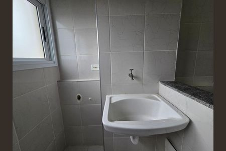 Apartamento para alugar com 3 quartos, 71m² em Vila Antartica, Praia Grande