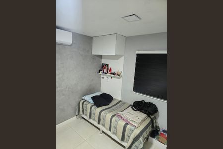 Casa para alugar com 3 quartos, 250m² em Colégio, Rio de Janeiro