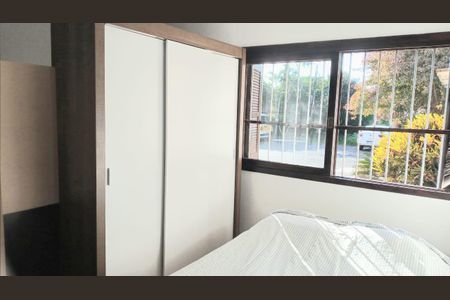 Quarto de apartamento à venda com 1 quarto, 30m² em Igará, Canoas