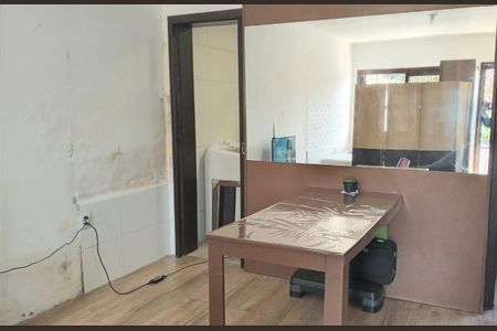Sala de apartamento à venda com 1 quarto, 30m² em Igará, Canoas