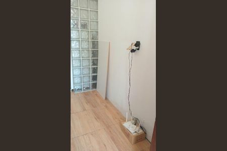 Sala de apartamento à venda com 1 quarto, 30m² em Igará, Canoas