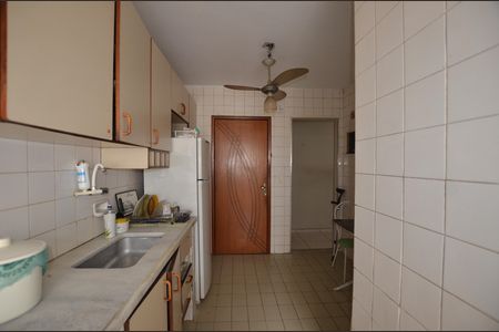 Apartamento à venda com 90m², 2 quartos e 1 vagaCozinha