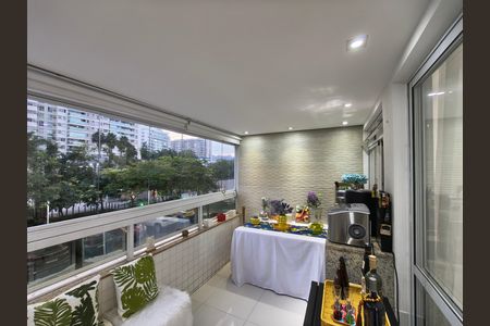 Apartamento à venda com 76m², 3 quartos e 1 vaga
