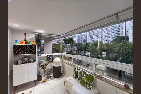 Apartamento à venda com 76m², 3 quartos e 1 vaga