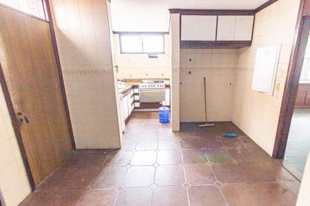 Casa à venda com 310m², 4 quartos e 2 vagasCozinha