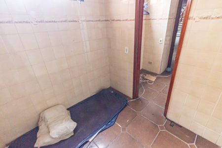 Casa à venda com 310m², 4 quartos e 2 vagasQuarto de Serviço 1