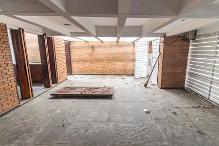 Casa à venda com 310m², 4 quartos e 2 vagasGaragem