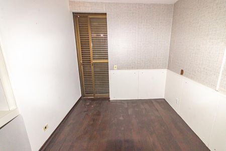 Casa à venda com 310m², 4 quartos e 2 vagasQuarto 2