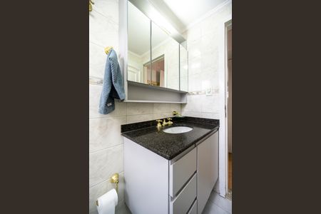 Apartamento à venda com 110m², 3 quartos e 2 vagas Apartamento à venda com 110m², 3 quartos e 2 vagasBanheiro da suíte