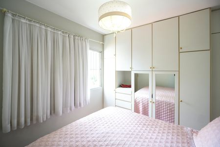 Apartamento à venda com 110m², 3 quartos e 2 vagas Apartamento à venda com 110m², 3 quartos e 2 vagasSuíte