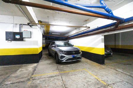 Apartamento à venda com 110m², 3 quartos e 2 vagas Apartamento à venda com 110m², 3 quartos e 2 vagasGaragem