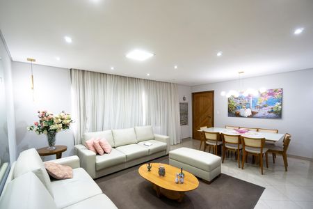 Apartamento à venda com 110m², 3 quartos e 2 vagas Apartamento à venda com 110m², 3 quartos e 2 vagasSala