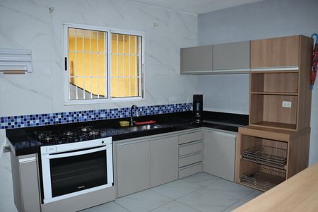 Casa para alugar com 2 quartos, 80m² em Jardim Soraia, Embu das Artes