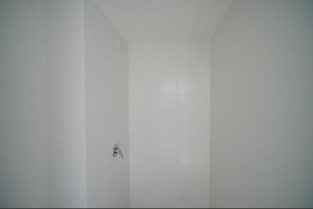 Banheiro de apartamento para alugar com 1 quarto, 32m² em Farroupilha, Porto Alegre