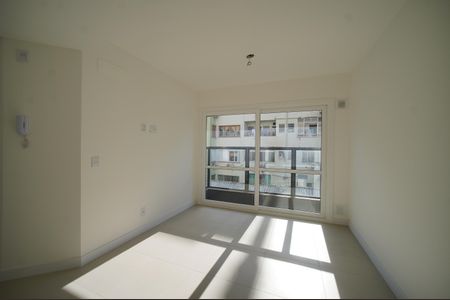Sala de apartamento para alugar com 1 quarto, 32m² em Farroupilha, Porto Alegre