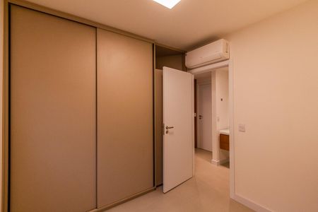 Quarto de apartamento para alugar com 1 quarto, 32m² em Farroupilha, Porto Alegre