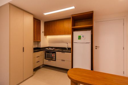 Sala Cozinha de apartamento à venda com 1 quarto, 32m² em Farroupilha, Porto Alegre