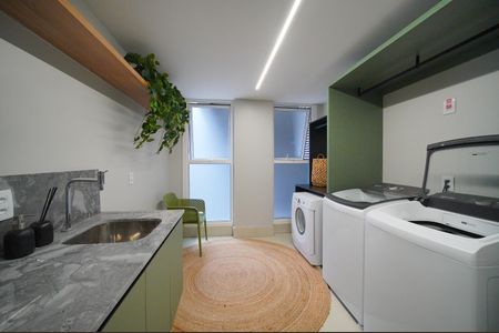 Apartamento para alugar com 32m², 1 quarto e 1 vaga Apartamento para alugar com 32m², 1 quarto e 1 vagaÁrea comum lavanderia