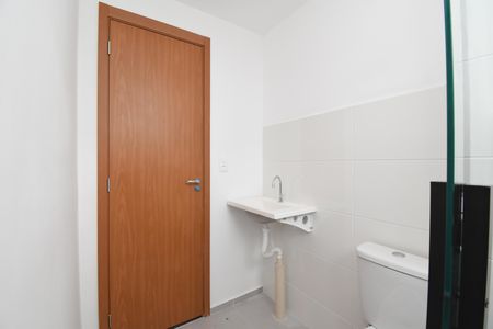 Banheiro da Suíte de apartamento para alugar com 2 quartos, 52m² em Bairro Alto, Curitiba