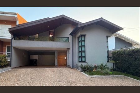 Casa de condomínio à venda com 480m², 4 quartos e 4 vagas Casa de condomínio à venda com 480m², 4 quartos e 4 vagasFoto 01