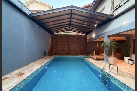Casa de condomínio à venda com 480m², 4 quartos e 4 vagas Casa de condomínio à venda com 480m², 4 quartos e 4 vagasFoto 02