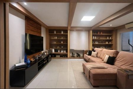 Casa de condomínio à venda com 480m², 4 quartos e 4 vagas Casa de condomínio à venda com 480m², 4 quartos e 4 vagasFoto 60