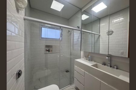 Casa de condomínio à venda com 480m², 4 quartos e 4 vagas Casa de condomínio à venda com 480m², 4 quartos e 4 vagasFoto 40