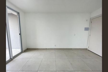 Sala de apartamento para alugar com 2 quartos, 48m² em Jardim Peri Peri, São Paulo