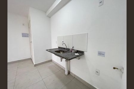 Apartamento para alugar com 48m², 2 quartos e 1 vaga Apartamento para alugar com 48m², 2 quartos e 1 vagaCozinha e Área de Serviço