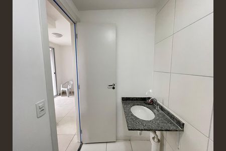 Apartamento para alugar com 48m², 2 quartos e 1 vaga Apartamento para alugar com 48m², 2 quartos e 1 vagaBanheiro Social