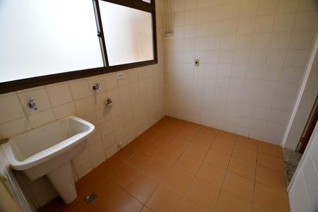 Apartamento para alugar com 174m², 3 quartos e 2 vagasÁrea de Serviço