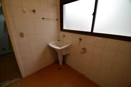 Apartamento para alugar com 174m², 3 quartos e 2 vagasÁrea de Serviço