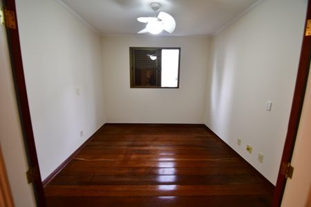 Sala 2 de apartamento para alugar com 3 quartos, 174m² em Cambuí, Campinas