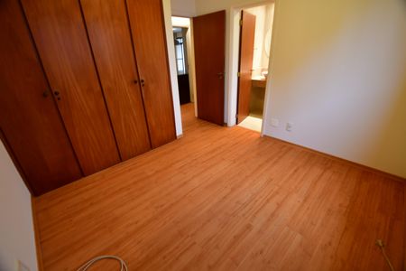 Apartamento para alugar com 174m², 3 quartos e 2 vagasQuarto 2 - Suíte